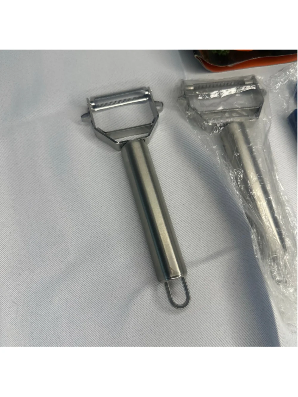 New Titan Stainless Steel Peeler Slicer As Seen On TV Blue Board Guide Book Set